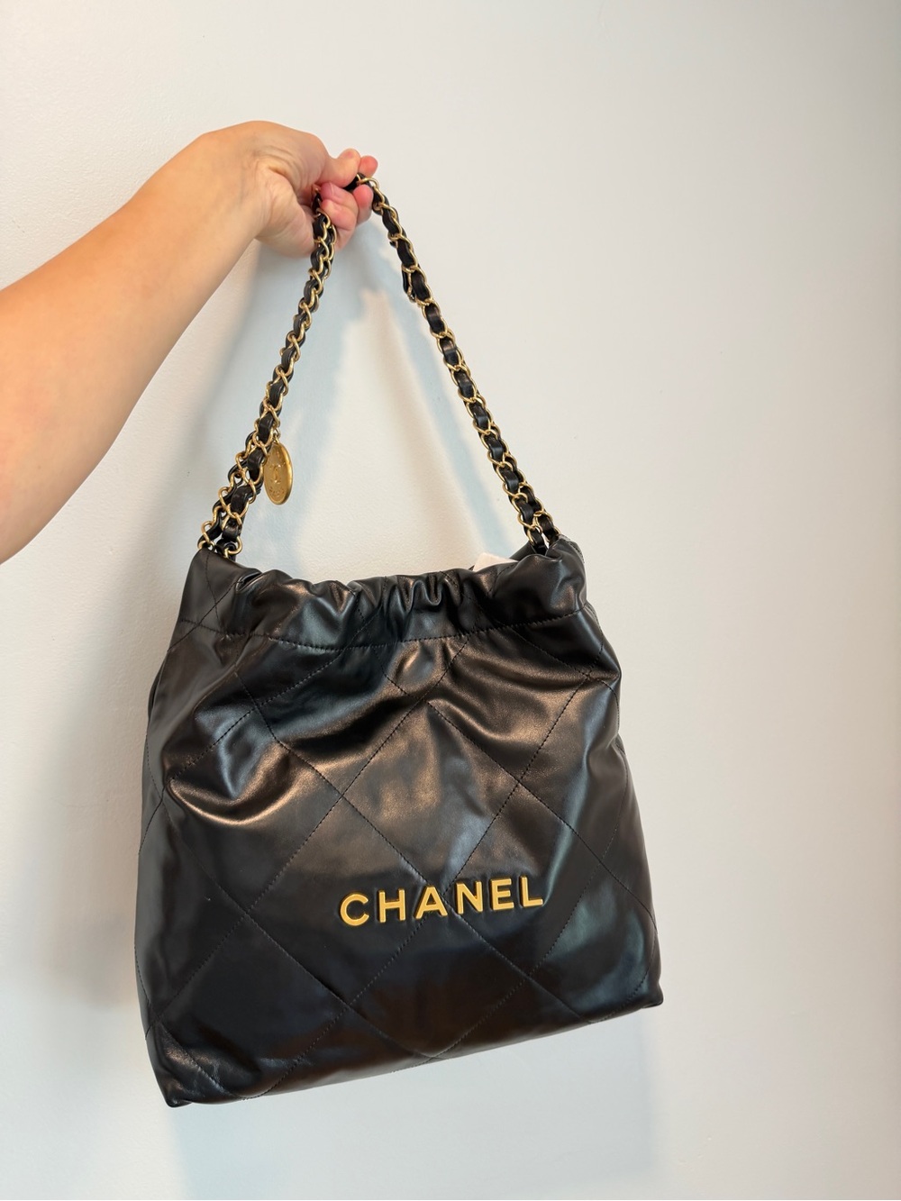 Brand new full set CHANEL 22 size small